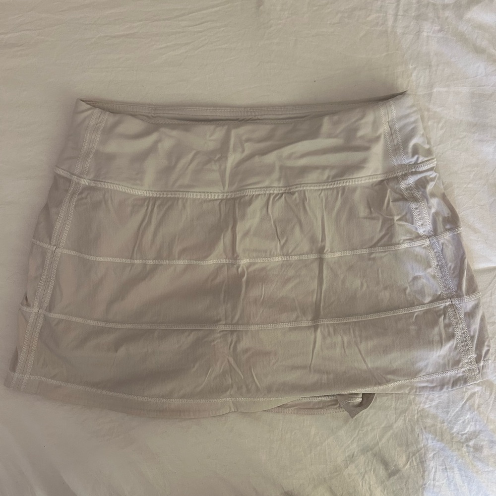 Lululemon Athletica Tan Mini Bubble Skirt